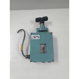 Przełącznik ciśnienia Telemecanique XMG-B008 Nr975