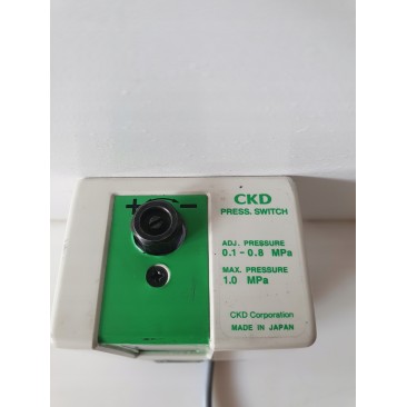 Przełącznik ciśnienia CKD P4000-15-1N 1/2"