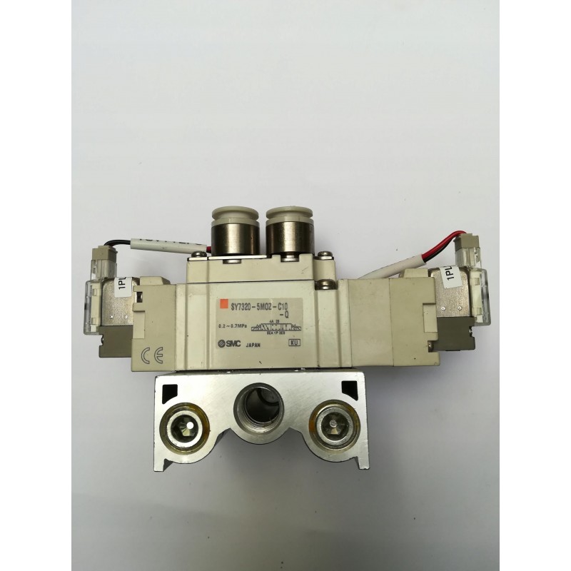 Zawór elektromagnetyczny SMC SY7320-5MOZ-C8-Q 24V